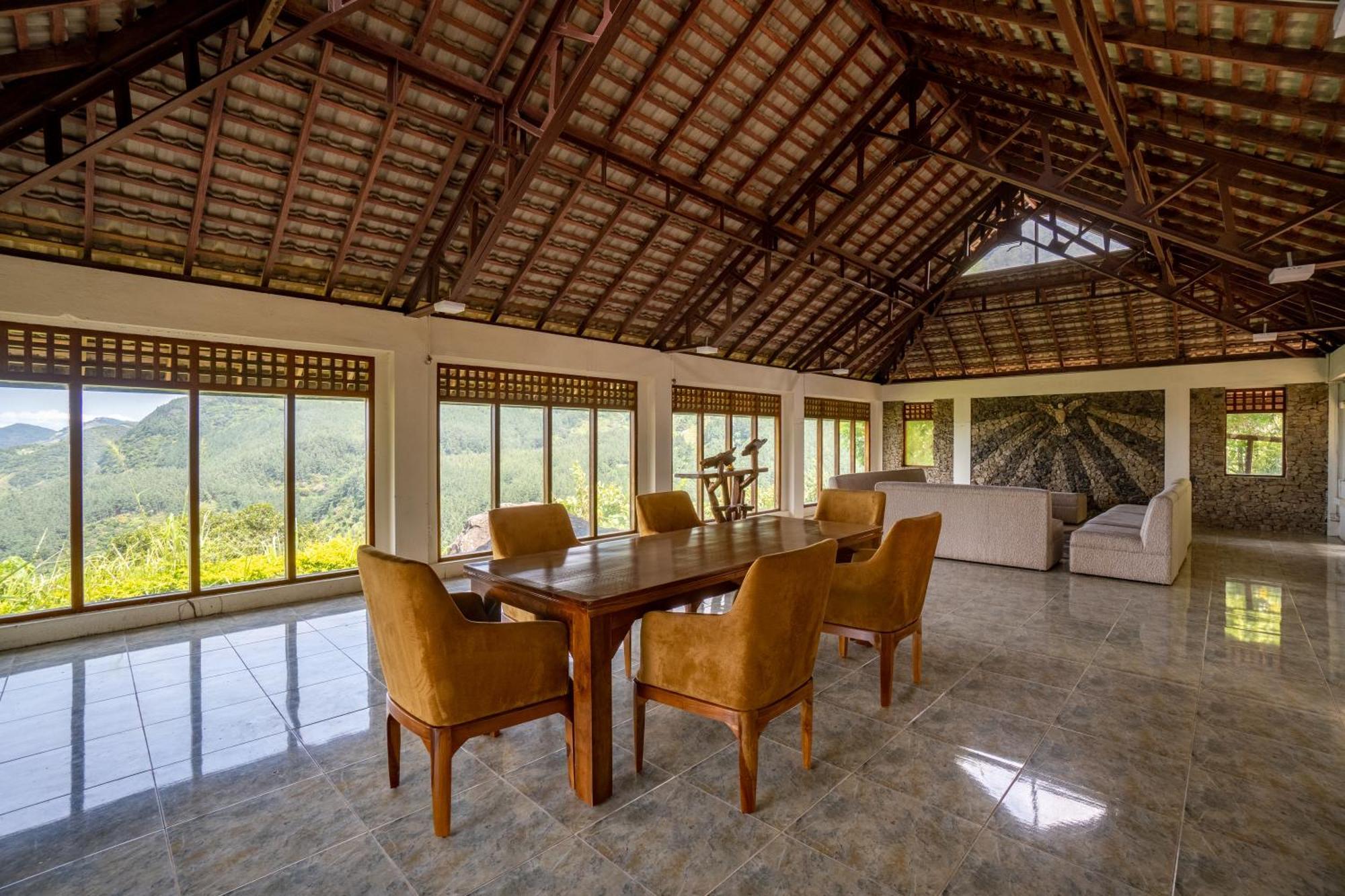 Shanthi Uyana Kandy Luaran gambar